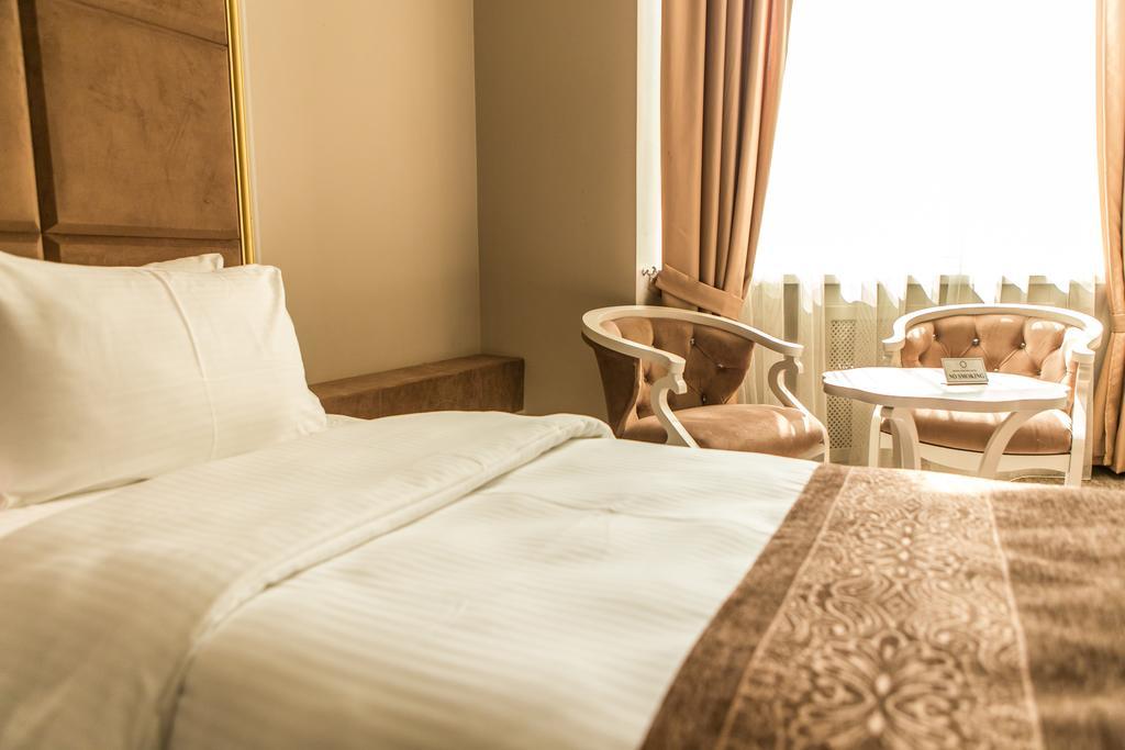 Grand Sapphire Hotel Almaty Luaran gambar