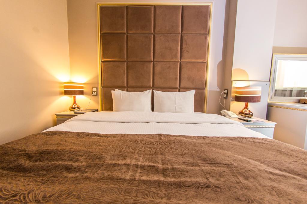 Grand Sapphire Hotel Almaty Luaran gambar
